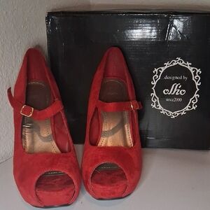 Ollio Red Peep Toe Heels with Strap